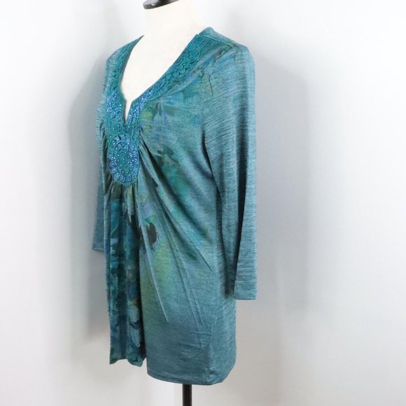 One World Women's L Blue Floral Crochet Rhinestone Knit Long Sleeve Tunic Top - Picture 3 of 9